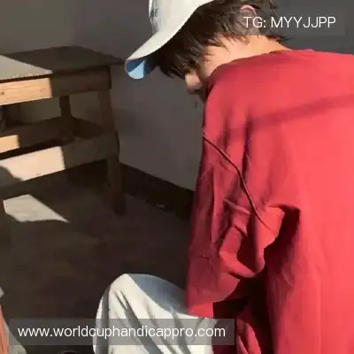 谢俭珑